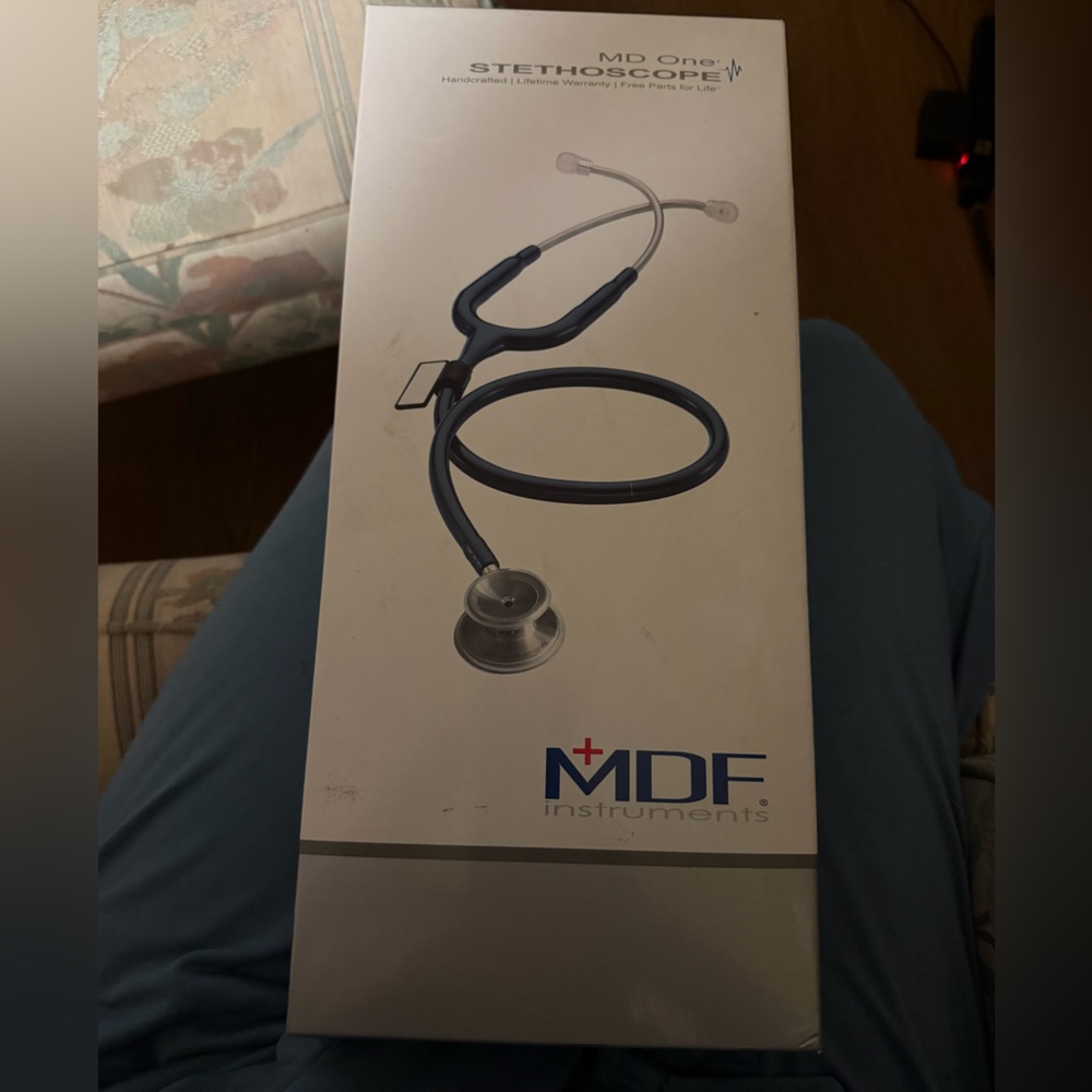 MDF Instruments Stethoscope – Rose Gold & White | New in Box